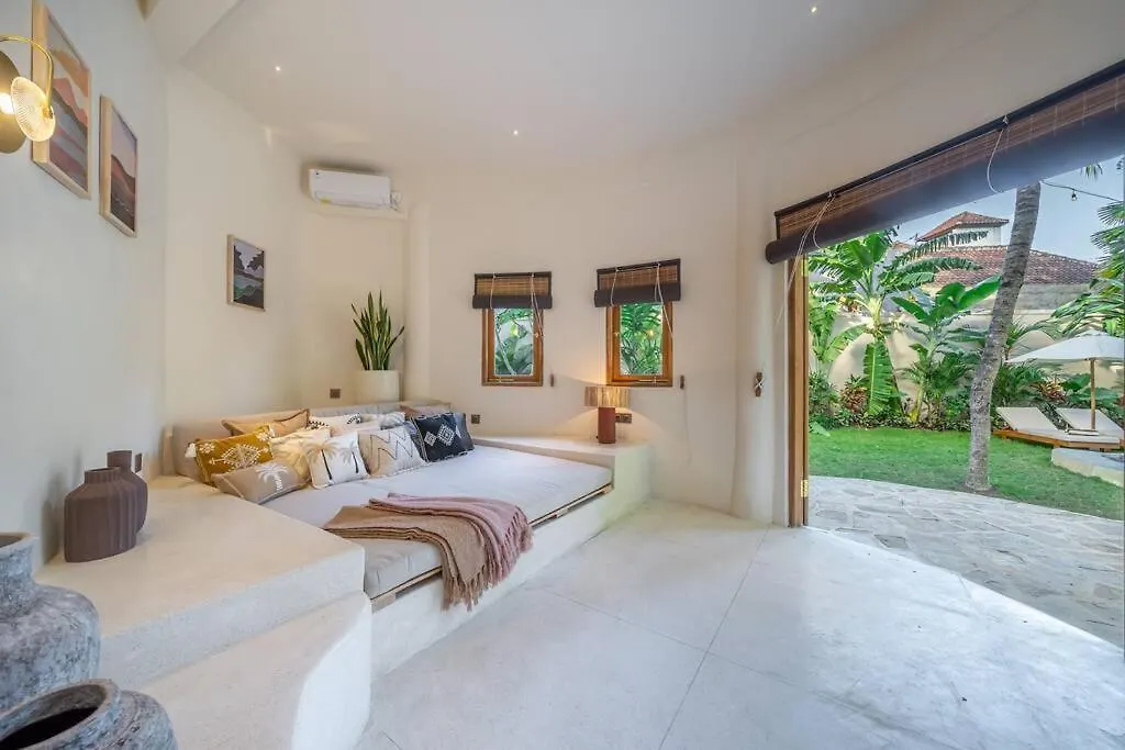 Villa Meraki Luxury 4Br Villa スミニャック 別荘
