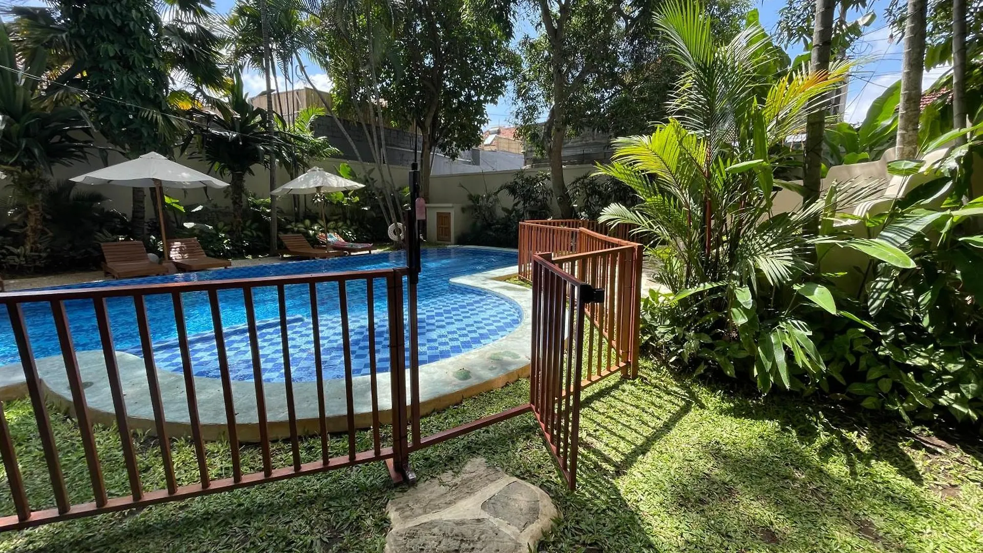 Villa Meraki Luxury 4Br Villa スミニャック インドネシア